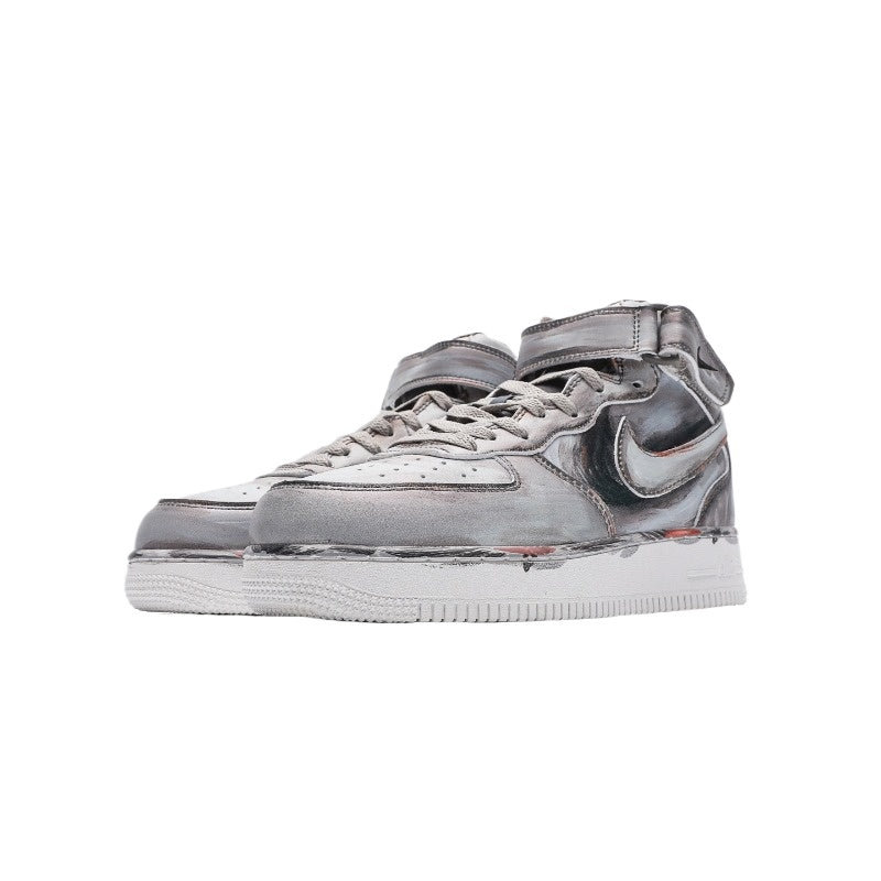 AF1 白灰塗鴉配色