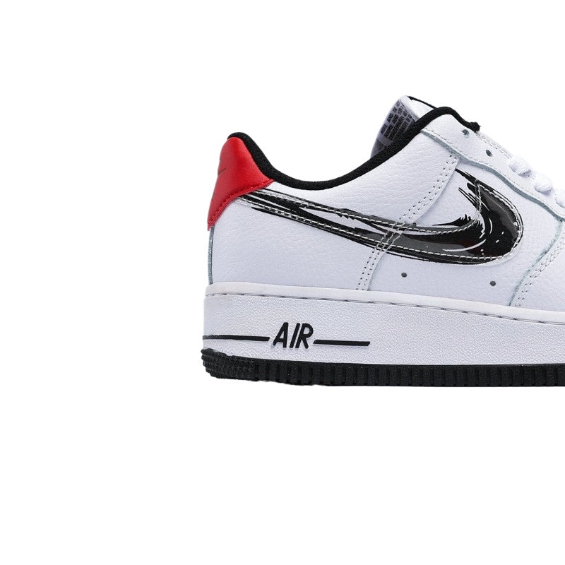 AF1 白黑紅筆刷鞋標