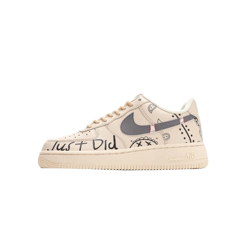 AF1 米白黑腰果花