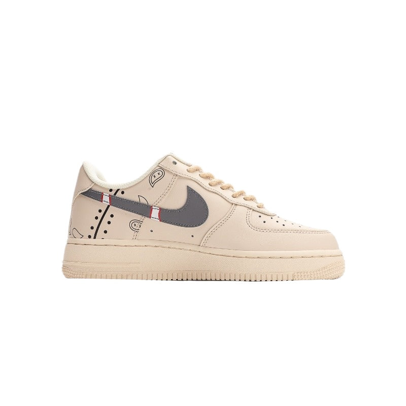 AF1 米白黑腰果花