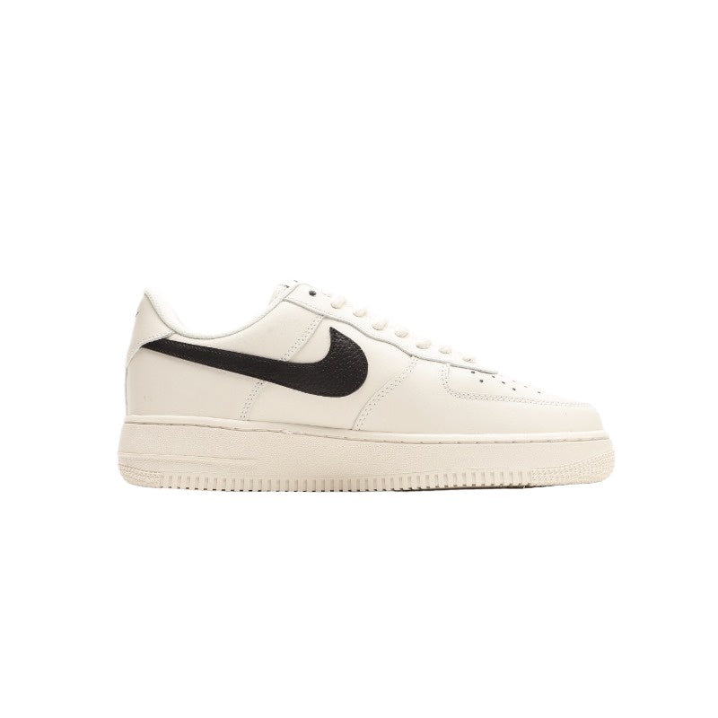 AF1 黑紅塗鴉雙勾